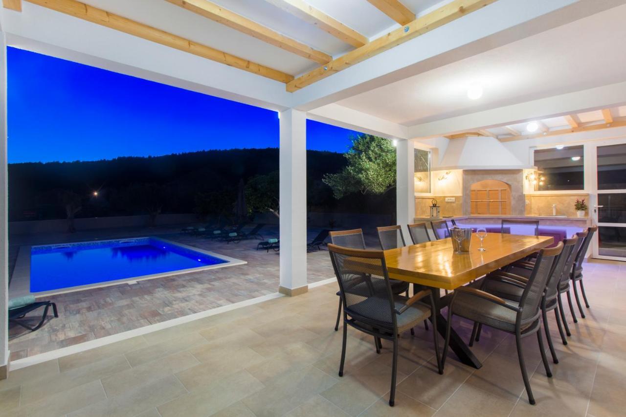 Villa Antonia With Heated Pool Dograde Eksteriør billede